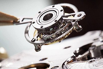 换一条长沙劳力士原装钢表带多少钱