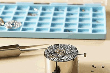 长沙劳力士表走不准维修多少钱